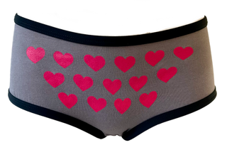 Pink hearts (on grey)